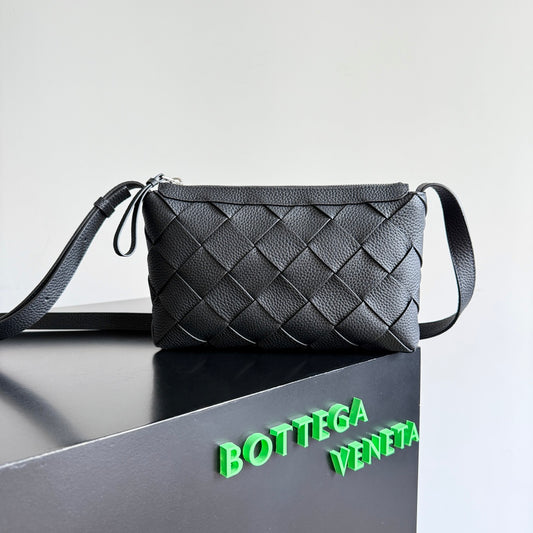 ** Bottega Veneta 2025 Diago Zipper Backpack - Luxury Calfskin Crossbody Bag

**